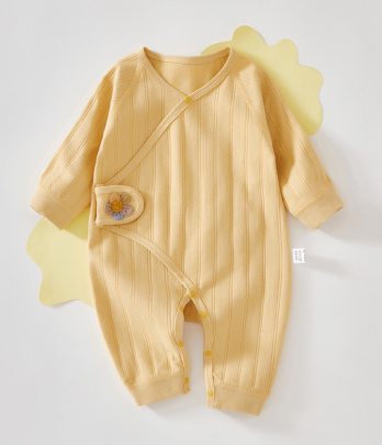 Barboteuse jaune pour bébé fille avec bonnet