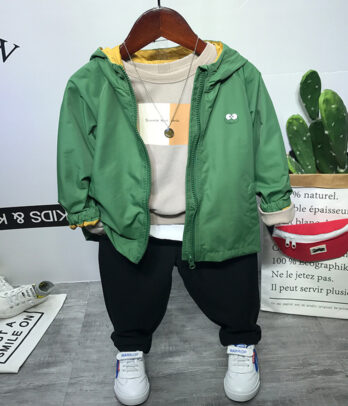 Ensemble trois pièces veste sweat et pantalon noir