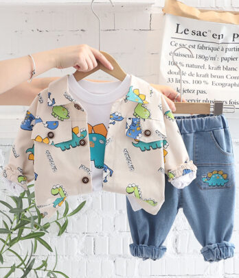 Ensemble de trois pièces pour garçon