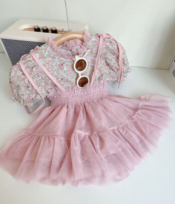 Ensemble de jupe et chemise fleurie pour fillettes