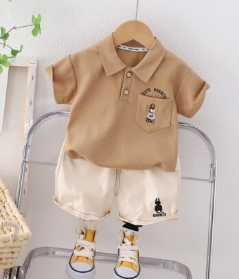 Ensemble polo marron et short beige pour garçon
