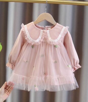 Robe rose fleurie à col claudine pour filles