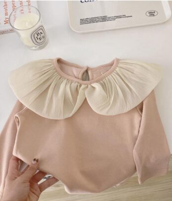 Pull rose clair à col claudine pour fillettes