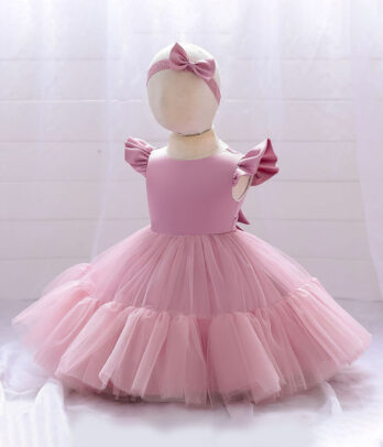 Robe princesse avec manches à volants