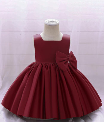 Robe de princesse rouge satinée