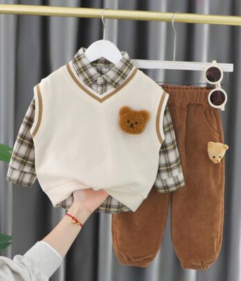 Ensemble classique petit doudou composé de trois pièces