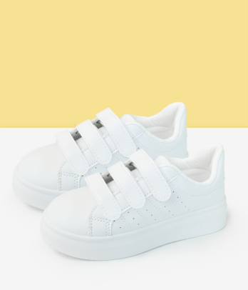 Baskets unisexe blanches a scratch pour enfant