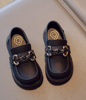 Chaussures classiques pour fille