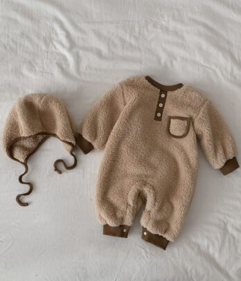 Barboteuse en peluche avec bonnet pour bébé