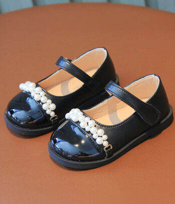 Chaussures style cuir pour filles