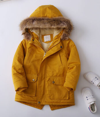 Manteau jaune moutarde