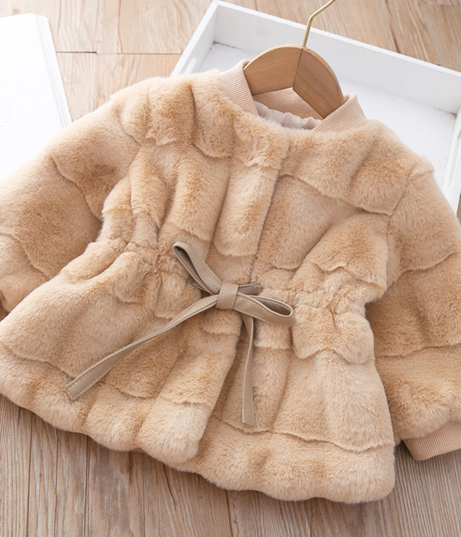 3_0224_O1CN01AyYSOj1IIxgdWhJJf_!!2456580871-0-cib Veste marron en fourrure pour filles – Image 1