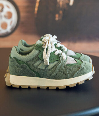 Sneakers vertes à semelles blanches unisexes
