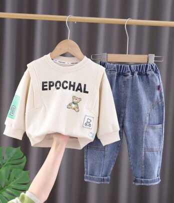 Style Décontracté Élégant : Sweat Beige et Jean pour Garçon