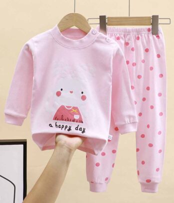Pyjama Petit lapine de couleur rose avec pantalon à pois