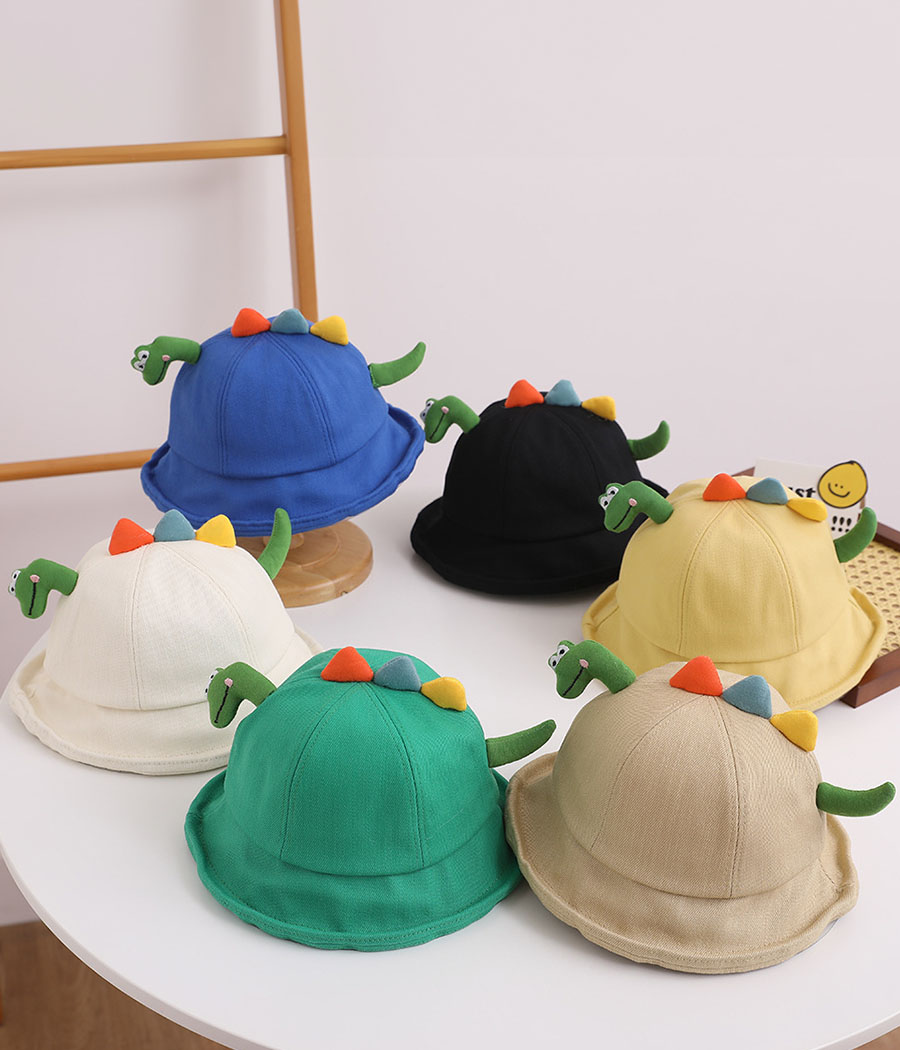ACCS_0064_Group 29 Chapeaux de pêcheurs pour enfants avec détails dinosaures – Image 1