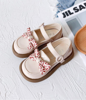 Ballerines beiges satinées
