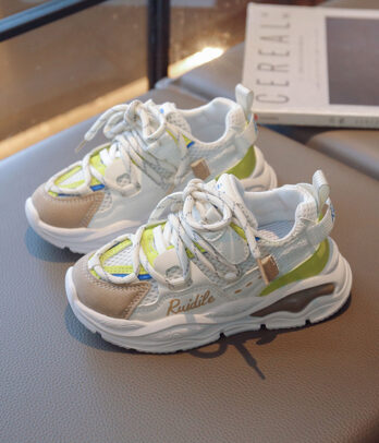Chaussures d'été en maille pour enfants