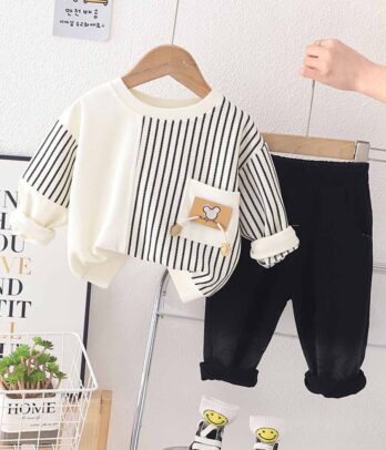 Ensemble de deux pièces pantalon noir et sweat asymétrique