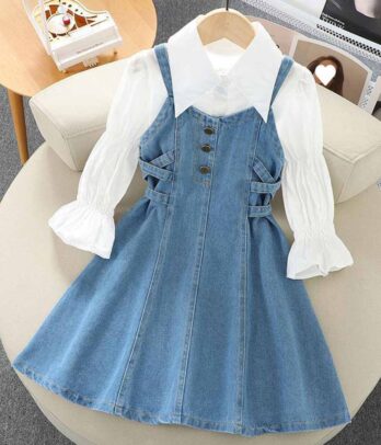 Robe en jean et chemise blanche pour filles