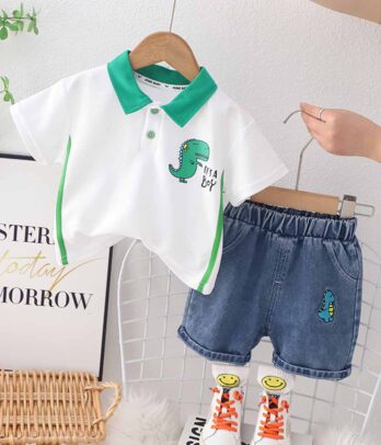Ensemble de jean et T-shirt dinosaure