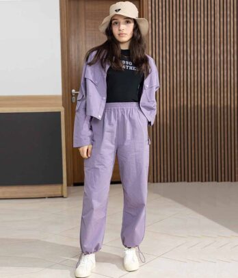 Ensemble de pantalon parachute mauve et blouson assorti