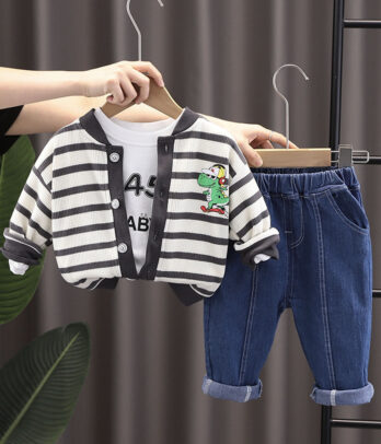Set de jean, de pull et cardigan à rayures grise et blanc :