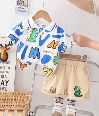 Ensemble de t-shirt imprimé et short en toile beige