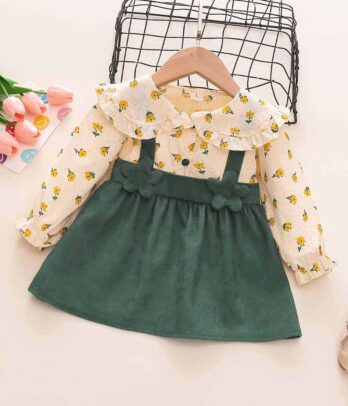 Robe en daim verte effet chemise florale à col Claudine