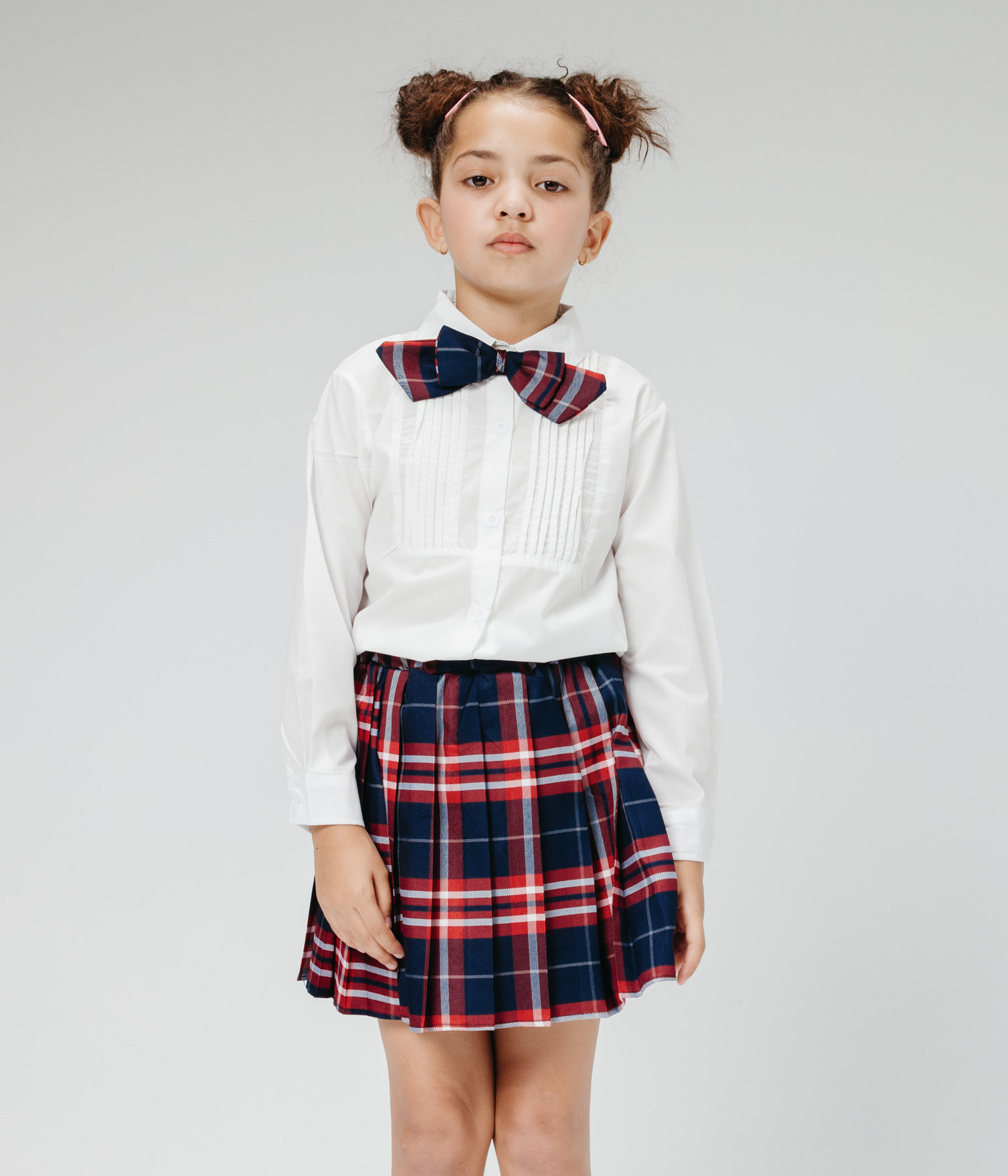 35696 Ensemble chemise et jupe 50080 carreaux0787 Ensemble de jupe à carreaux et chemise blanche à nœud papillon – Image 1