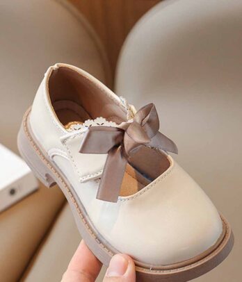 Chaussures blanc cassé à nœud papillon pour fillettes
