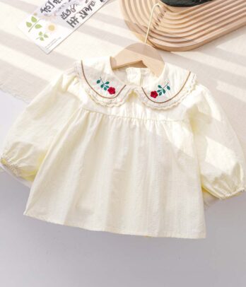 Chemise blanche à col claudine brodé