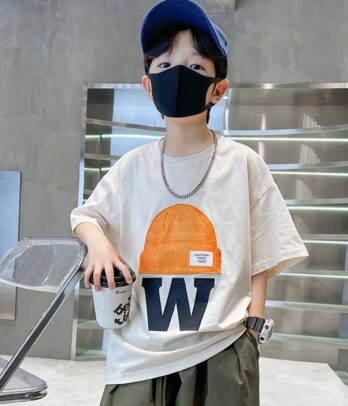T-shirt oversize style asiatique