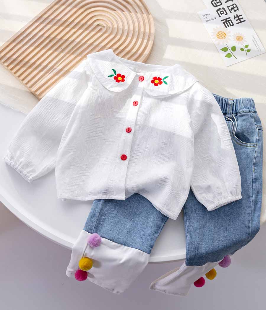 97542-013 Chemise blanche à col Claudine – Image 1