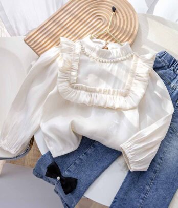 Chemise en satin chic et stylé