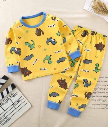 Pyjama jaune imprimé pour enfants