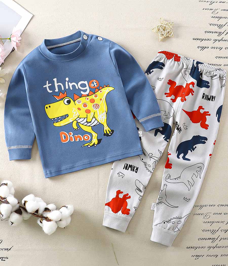 48539-01 Ensemble de pyjama bleu et grise pour bébé theme dinosaures – Image 1
