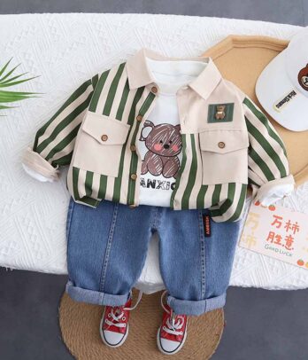 Ensemble de jean pull imprimé et blouson à rayures bicolore