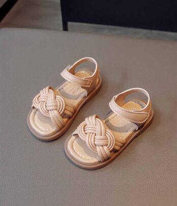 Sandales roses à tresses pour fillettes