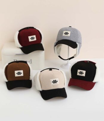 Casquette d'hiver avec visière pour enfant