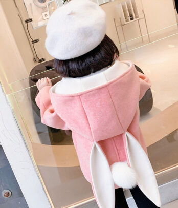Manteau lapine rose à capuche