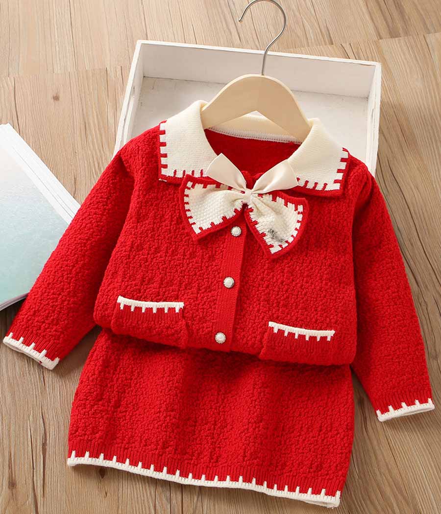 O1CN01fr7s6G1yFx7hhzL9u_!!2184046550-0-cib Ensemble de jupe et cardigan rouge aux traits blancs pour fillettes – Image 1
