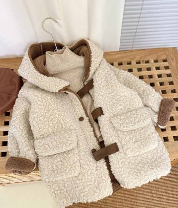 Manteau blanc en laine pour filles