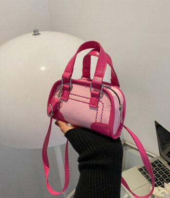 Bag style sport de couleur rose pour filles