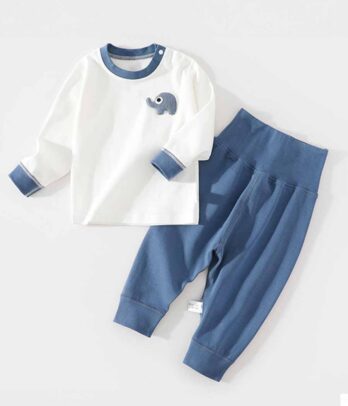 Pyjama bicolore pour garçons