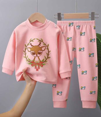 Ensemble de pyjama imprimé de couleur rose