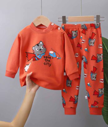 Ensemble de pyjama imprimé de couleur rouge