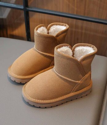 Bottes marron douces et rembourrées pour enfants