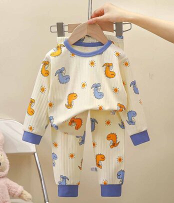 Set de pyjama doux beige et bleu pour garçons