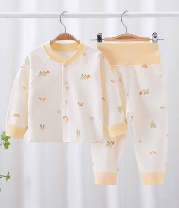 Ensemble de pyjama blanc et orange pour bébé